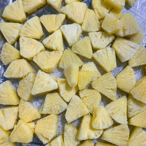 Piña Congelada en Rodajas IQF de Darlac Farms, Dak Lak, Vietnam - 20 kg, Empaque a Granel/Al Vacío, Certificación HACCP/ISO, Proveedor OEM/Marca Privada - Product Image 1