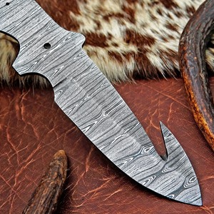 Cuchillo de Acero de Damasco con Gancho para Deshuesar, Hoja de 11.25 pulgadas Forjada a Mano de Espiga Completa, Borde Recto, para Forja DIY y Hecho a Mano - Product Image 4
