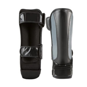 Espinilleras Elásticas Personalizadas de la Mejor Calidad para Kick Boxing, Hechas en Pakistán con Impresión de Logotipo Personalizado, Material PU - Product Image 2