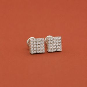 ต่างหูเพชรโมอิสซาไนต์ทรงกลม ดีไซน์วงแหวนคลาสสิก - Product Image 2