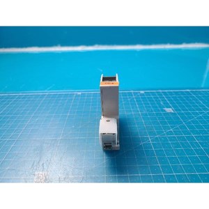 Protecteur de circuit Mitsubishi CP30-BA 10A, utilisé comme pièce détachée pour équipement semi-conducteur d'occasion - Product Image 5