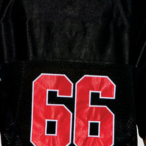 Maillot de football américain court pour femme en tissu mesh 100% polyester, streetwear, numéro personnalisé, haut à manches courtes, maillots rétro - Product Image 3