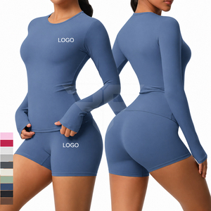 Ensemble de survêtement de course respirant sans coutures pour femme, deux pièces : haut à manches longues et short de yoga taille haute, extensible dans les quatre sens - Product Image 1