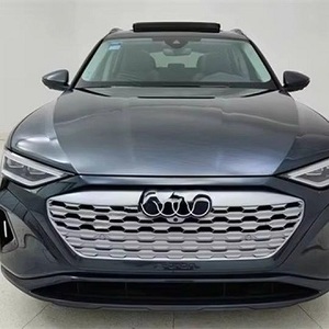 Audi Q8 e-tron Premium Plus 4dr SUV AWD 2024, poco usado. - Product Image 1