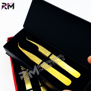แหนบต่อขนตาปลายแหลมสีเงิน สแตนเลสสตีล ยี่ห้อ RMI ขายดี พร้อมโลโก้สั่งทำพิเศษ ด้ามจับแบบเพชร สำหรับต่อขนตาแบบวอลลุ่มและไฟเบอร์ - Product Image 6