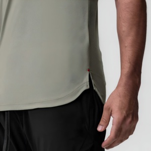 เสื้อยืดกีฬาผู้ชาย ระบายอากาศ แห้งเร็ว เหมาะสำหรับออกกำลังกาย ฟิตเนส เทรนนิ่ง เสื้อยืดลำลอง แขนสั้น ชุดกีฬา รับสกรีนโลโก้ ขายส่ง - Product Image 2