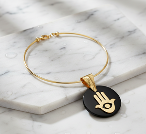 Collier pendentif main Hamsa en corne noire, fait main, religieux - Bijou amulette protectrice pour femme, idéal pour un anniversaire - Product Image 5