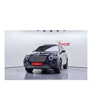 Bentley Bentayga 4.0 V8 Modèle juillet 2021 avec 92 689 km Boîte de vitesses automatique Sièges en cuir Caméra arrière Volant à gauche - Product Image 3