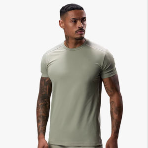 T-shirt d'entraînement athlétique pour hommes, personnalisé, à séchage rapide, pour la salle de sport, vêtements de sport performants - Product Image 1
