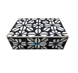 กล่องเก็บเครื่องประดับทำมือลายฉลุกระดูกสีดำ พร้อมโลโก้สั่งทำ ขนาด 30x20x10 ซม. ของตกแต่งบ้าน ของสะสม - Product Image 1