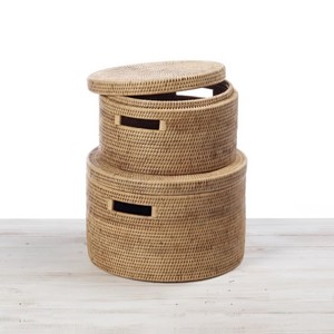 Boîte de rangement ronde en rotin avec couvercle et poignée, panier de rangement fait main, organiseur d'objets divers, fabriqué au Vietnam - Product Image 1