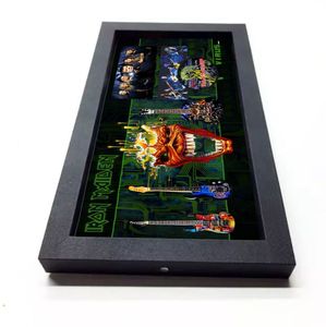 กรอบรูปดนตรี Iron Maiden สีเขียว ขนาด 7.8 x 13.8 นิ้ว พร้อมกีตาร์และกรอบกล่องกระจกสำหรับของขวัญดนตรีและของที่ระลึก - Product Image 1