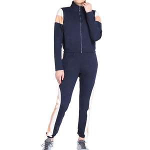 Nuevo Conjunto Deportivo Corto con Logotipo Personalizado, Sudadera con Capucha y Pantalones Deportivos, Productos de Moda 2025, Novedades para Mujer, Felpa Ecológica - Product Image 4