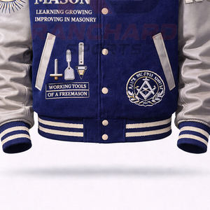 Chaqueta Universitaria Personalizada de Estilo Masónico – Cuerpo de Lana Premium con Mangas de Cuero PU y Símbolos Bordados - Product Image 3