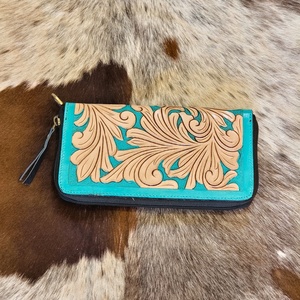 Cartera Corta de Cuero Genuino Hecha a Mano, Estilo Bohemio, con Diseño Floral, Cierre de Cremallera, Anti-Robo, para Mujer, en Varios Colores - Product Image 2