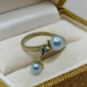 Anillo Abierto Elegante para Mujer, Joyería Moderna para Uso Diario, Anillo de Oro con Perla y Diamantes - Product Image 3