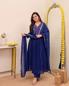 Ensemble indien pakistanais brodé bleu, robe Anarkali en mousseline de soie, dupatta en filet, col en V, tenue de fête et de mariage pour femmes - Product Image 6