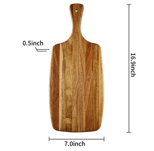 Tabla de cortar de madera de acacia, diseño de paleta larga, gruesa y duradera, segura para cuchillos, ideal para cortar, servir y uso diario en la cocina - Product Image 5