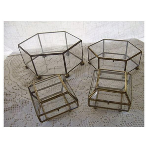 Hot Sale <b>Glass</b> Metal 3 layer Jewelry <b>Box</b> Home Decor Hut Shape Mirrored <b>Glass</b> Display Jewelry <b>Box</b> New Design Storage <b>Glass</b> <b>box</b> - Product Image 3
