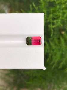 Pierre précieuse naturelle de tourmaline rouge certifiée IGI, taille octogonale, effet optique léger, pierre brute, Rajasthan Zubeda Gems pour bijoux - Product Image 5