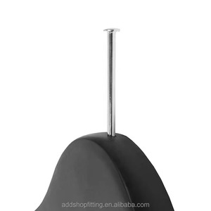 Perchas de madera para ropa con logotipo grabado, tipo gancho antideslizante para uso en armarios, estilo clásico - Product Image 4