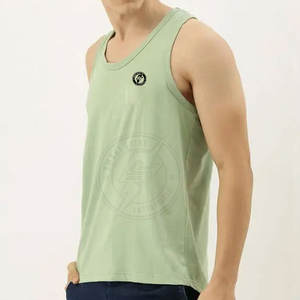 Vêtements de fitness fabriqués au Pakistan, débardeur, vente directe d'usine, vente en gros, vêtements d'été, débardeur pour hommes - Product Image 3