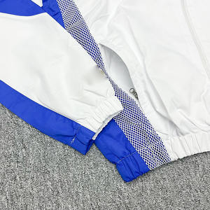 Ensemble de survêtement streetwear deux pièces en nylon froissé : veste coupe-vent et pantalon de jogging - Product Image 2