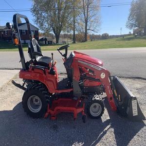 รถแทรกเตอร์ Massey Ferguson GC1725M 4WD พร้อมปั๊มเกียร์ เครื่องยนต์ เกียร์บ็อกซ์ มอเตอร์ ลูกปืน - รถแทรกเตอร์สำหรับงานเกษตร รับประกัน 2 ปี พร้อมจัดส่ง - Product Image 5