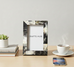 CRAFTS HUB กรอบรูปเรซิ่นฝังลายทำมือขัดเงา-แบบตั้งโต๊ะ - Product Image 4