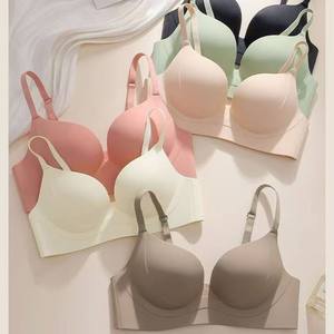 Women's Seamless Jelly Bra Deep Sexy Bras Adjustable Straps <b>Soft</b> Comfortable Support for Big Chest Sexy Sleep Bra - Product Image 4