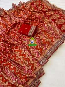 Sari de seda para mujer Dola con hilo tejido y trabajo Meenakari Zari en toda la prenda, con Pallu de trabajo manual Khatli Cutdana Moti - Product Image 4