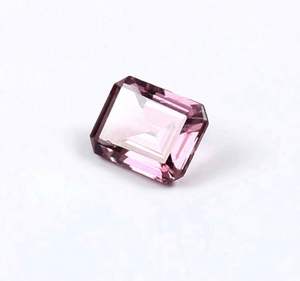 Saphir naturel rose pêche, non traité, provenant des mines de Ceylan, taille octogonale. - Product Image 3