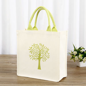 Sac fourre-tout vintage classique en papier kraft, léger, écologique, durable, sac de shopping laminé pour femmes avec logo imprimé personnalisé - Product Image 1