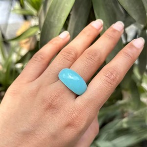 Anillo de resina de forma redonda hecho a mano, ligero, para mujeres, niñas, anillo unisex para cualquier ocasión - Product Image 5