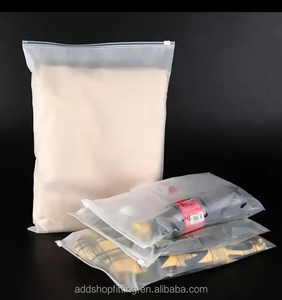 Sac multifonctionnel écologique en plastique PE pour vêtements à fermeture éclair pour l'organisation de la maison - Product Image 4