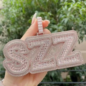 จี้เพชรโมอิสซาไนต์ VVS แบบ Iced Out ผ่านการทดสอบเพชร พร้อมจี้ตัวอักษรตามสั่ง เงินแท้ 925 สไตล์ฮิปฮอป จี้ตัวอักษรย่อ - Product Image 2