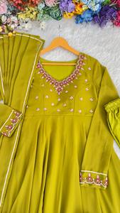 Pink Embroidered Floor-Length <b>Kurta</b> Set With Dupatta Women Traditional Ethnic <b>Indian</b> Pakistani Wedding Wear - Product Image 5