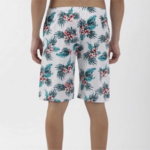 Shorts décontractés pour hommes à taille mi-haute, écologiques, respirants, à séchage rapide, avec sublimation et couleurs personnalisables – Créez votre propre logo - Product Image 2