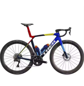 Bicicleta de carretera TOP PERFORMANCE MADONE SLR 9 AXS GEN 8 disponible ahora - Product Image 1