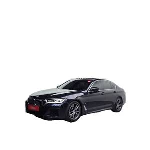 BMW Serie 5 520i M Sport, Modelo Enero 2023, con 25.561 km, Volante a la Izquierda, Caja de Cambios Automática, Norma de Emisiones Euro V - Product Image 1