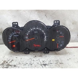 Tableaux de bord d'occasion pour véhicules 940132K000 - Product Image 1