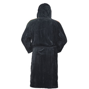 Albornoz deportivo Promocional Master de felpa corta 100% algodón unisex con logo, ideal para clubes de fitness, gimnasios y equipos de boxeo. - Product Image 4