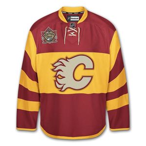 Camiseta de hockey sobre hielo blanca de los Calgary Flames para hombre, unisex, para aficionados, con cuello en V y manga larga - Product Image 3