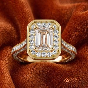 Bague de fiançailles et de mariage en moissanite taille émeraude avec micro-incrustation halo, plaquée or, pour femme, bijoux de luxe vintage pour mariée et soirée - Product Image 2