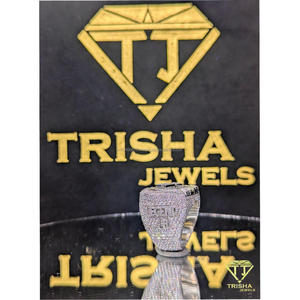 Bague de luxe en diamant de laboratoire, argent sterling 925, entièrement sertie de pierres, style hip hop, bijoux bling pour homme par Trisha Jewels - Product Image 2