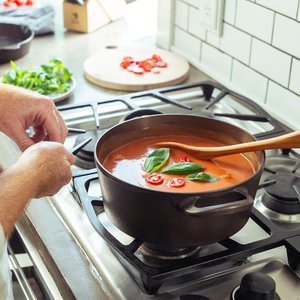 Cuchara para Servir Arroz de Madera WOQI, Utensilio de Cocina Resistente al Calor, Protege las Sartenes - Product Image 2