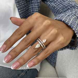 Anillo de Dos Filas con Diamantes de Moissanita en Corte Pera, Diseño Creativo, Plata 925 Original, Personalizable, Regalo de Cumpleaños para Mujer - Product Image 3