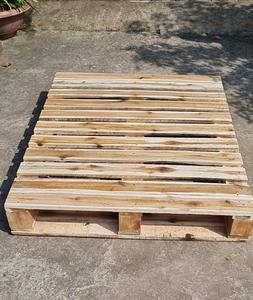 Palet de Madera de Acacia/Pino de Alta Calidad y Durabilidad, 100% Natural, Procedente de Vietnam, a Precio Económico - Product Image 4