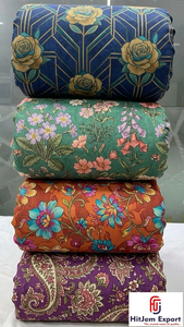 Tissu en polyester durable imprimé numériquement, fabricant sur mesure pour vêtements, robes et textiles d'intérieur - Product Image 2
