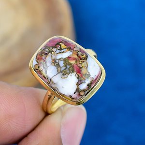 Bague en argent sterling 925 plaqué or 18 carats avec pierre précieuse naturelle en cuivre violet en forme de coussin - Product Image 1